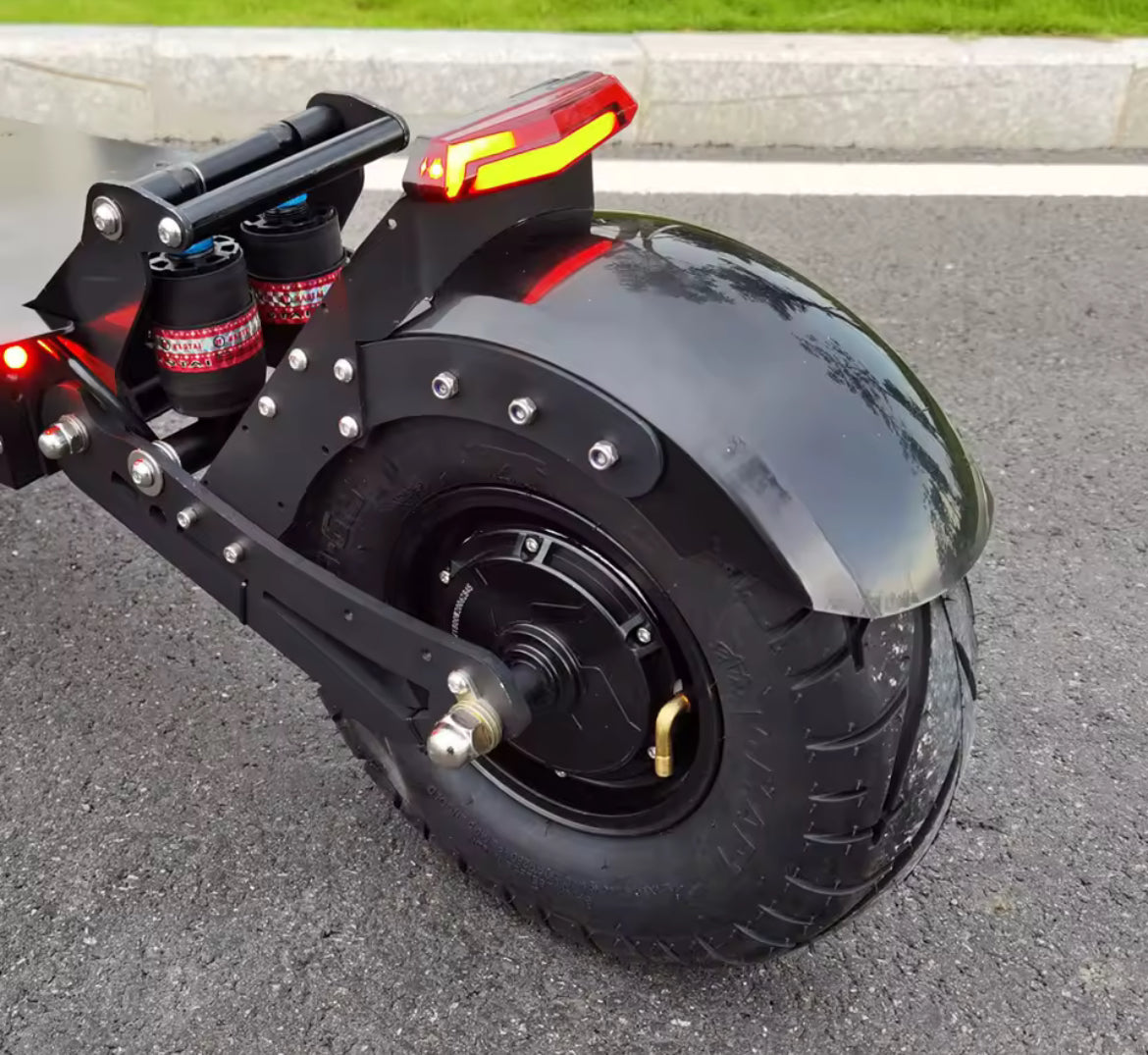 6000W 13inch Wheel Electric Scooter